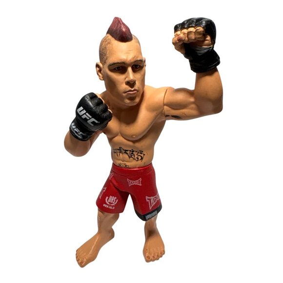 Round 5 UFC Dan Hardy Ultimate Collector UFC Action Figure - ZUFFA - Picture 1 of 7